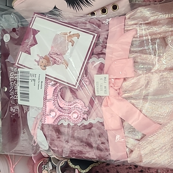 👸🐕 Ministry of Rascals Pet Princess Renaissance Costume Pink Dress Tiara Cute - Picture 4 of 8